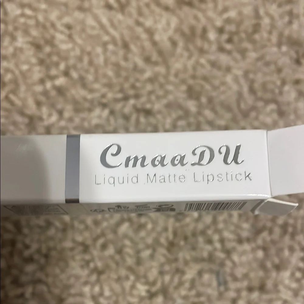 Bold Red Liquid Matte Lipstick